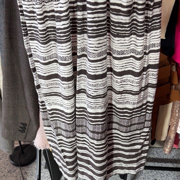 Athleta Brown and White Printed Bahia Midi Dress - Picture 5 of 8